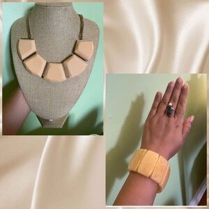 Pretty Beige Necklace and matching acrylic stretch bracelet